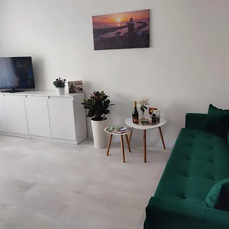 Apartament Kawalerka Apartament Ul Gieldowa Kołobrzeg